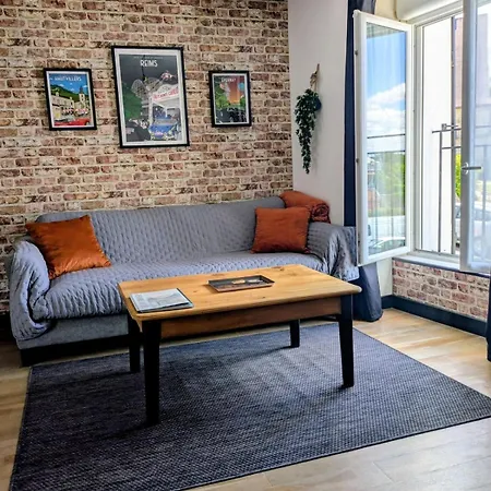 Maison Centre Confort, Lit Queen Size, Parking Gratuit