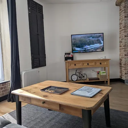 Maison Centre Confort, Lit Queen Size, Parking Gratuit *