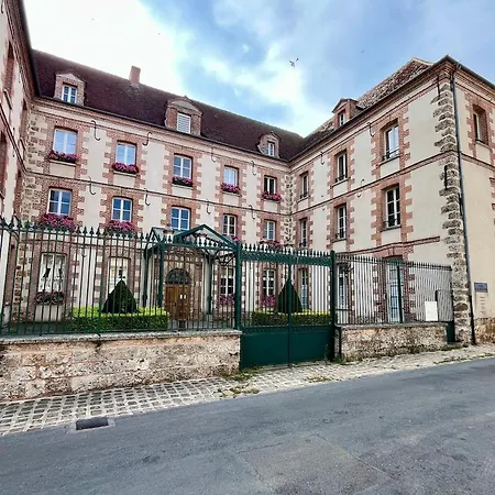 Maison Centre Confort, Lit Queen Size, Parking Gratuit Ferienhaus *